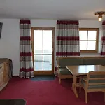 Gästehaus Guggomos Hopfen am See