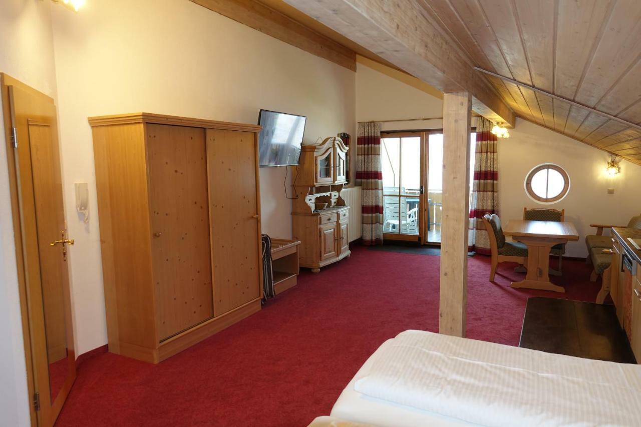 Appartement Gaestehaus Guggomos 